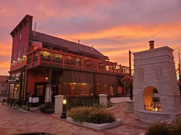 BOLD American Fare — American restaurant in Algonquin