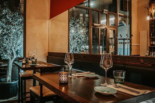BOLENA — Mediterran restaurant in Wien