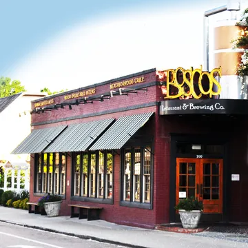 Boscos Brewing Co. — American restaurant in Memphis
