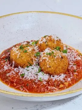 Bosse Enoteca — Italian American restaurant in Natick