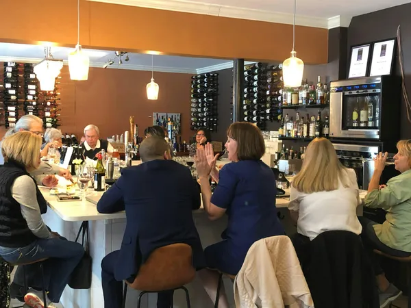 Bottle Stop Wine Bar & Restaurant — American restaurant in Occoquan Historic District