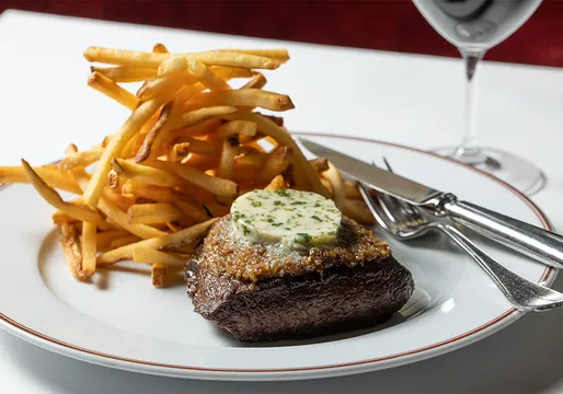 Bouchon Bistro — French restaurant in Coral Gables