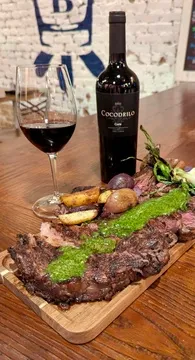 Braddock's Cask & Table — New American restaurant in Macon