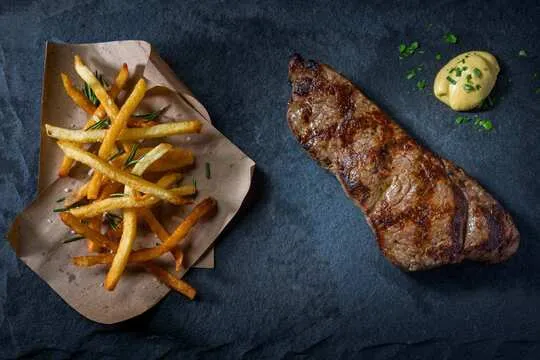 Brasserie Le Steak — French restaurant in Larchmont