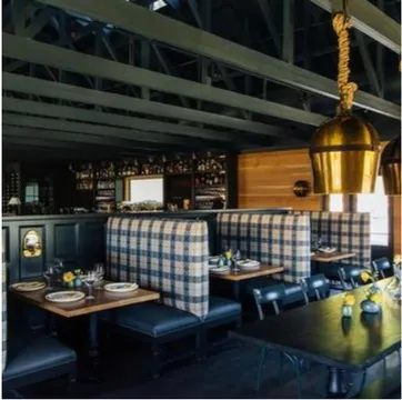 Brasswood Bar + Kitchen — American restaurant in Napa