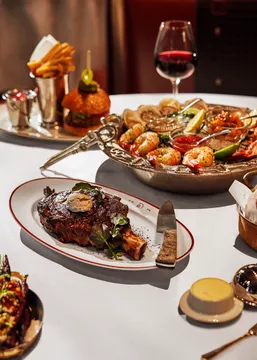 Bricks and Horses — American restaurant in Fort Worth