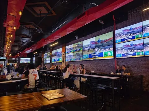 Brickyard Bar — Bar + Grill restaurant in New York