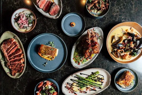 Brock's — International restaurant in Hoover