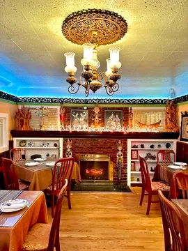 Bungalow on Rose — Thai restaurant in Danville
