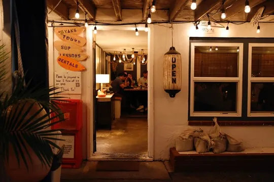 Buoy's — International restaurant in Brielle