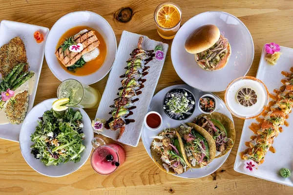 Burger and Sushi House - Geneva — Asian Fusion restaurant in Geneva