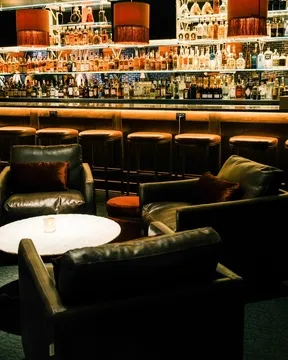 Caché — Steakhouse restaurant in Edmond
