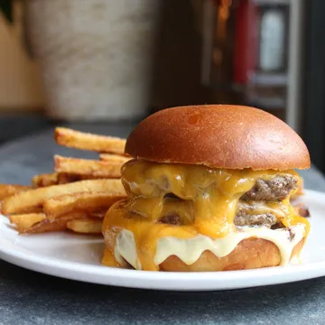 Café Deux — French - American restaurant in Harrison