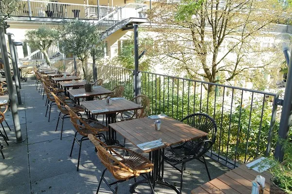 Cafe Reitschule — International restaurant in München