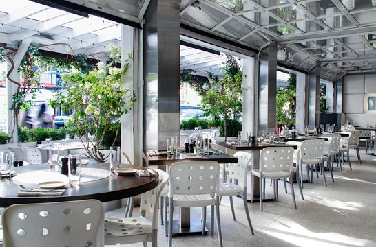 Cafeteria — American restaurant in New York