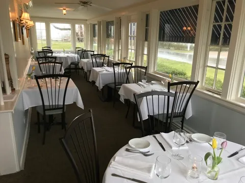 Cape Sea Grille — American restaurant in Harwich Port