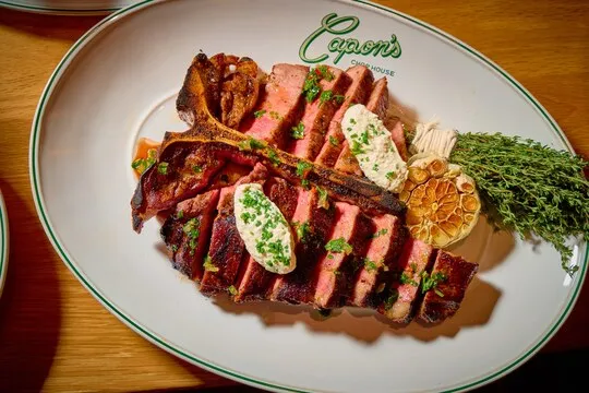 Capon's Chophouse — Steakhouse restaurant in Hackensack