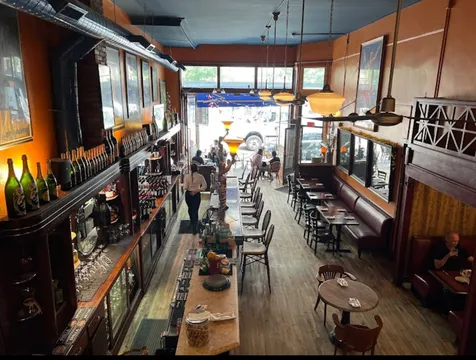 Caribou Cafe — French restaurant in Philadelphia