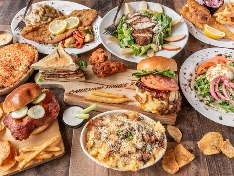 Carriage House Restaurant — European-American restaurant in East Greenville