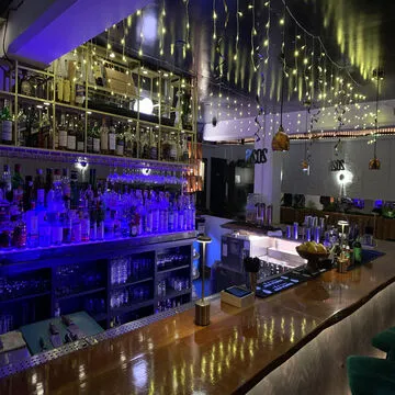Casa Luna — Cocktail Bar restaurant in Alexandria