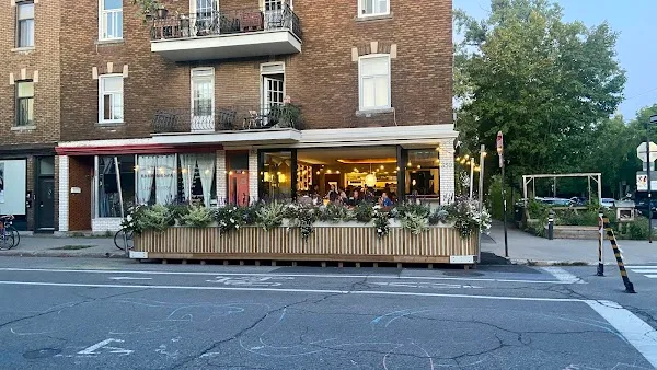 Casavant — French restaurant in Montréal