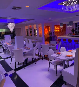 Catch Restaurant & Bar — Seafood restaurant in Longport
