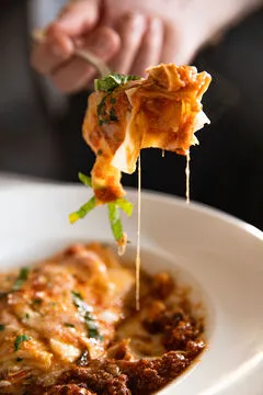 Catelli's — Italian restaurant in Geyserville