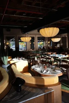 CHA CHA CHA — Mexican restaurant in Miami