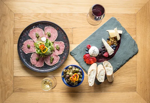 Chais Delachaise — European restaurant in New Orleans