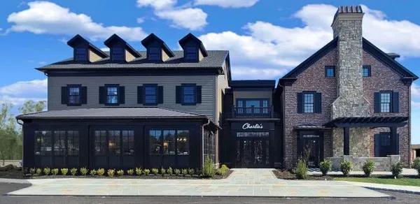 Charlie's of Lincroft — American restaurant in Holmdel