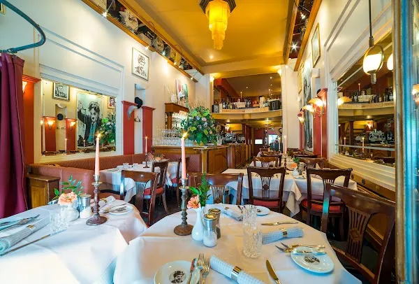 Charlot Operncafe — Mediterranean restaurant in Frankfurt am Main