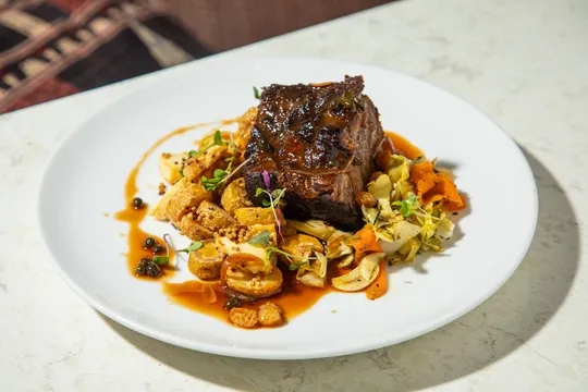 Charmant — Bistro restaurant in New Orleans
