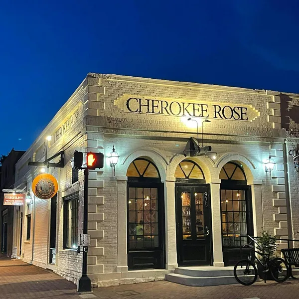 Cherokee Rose BBQ Bar & Kitchen — Barbecue restaurant in Stone Mountain