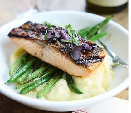Chez Oskar — French - American restaurant in New York