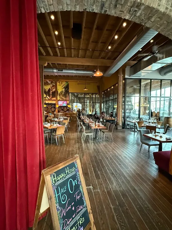 City Winery Chicago Barrel Room Restaurant & Wine Bar — American restaurant in Chicago