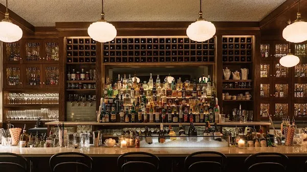 Clementine — Canadian restaurant in Edmonton