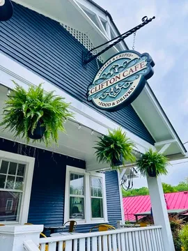 Clifton Cafe — European-American restaurant in Fairfax