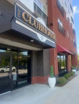 Clubhouse Sports Lounge — Bar + Grill restaurant in Edwardsville