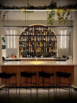 Columns — Mediterranean restaurant in New York
