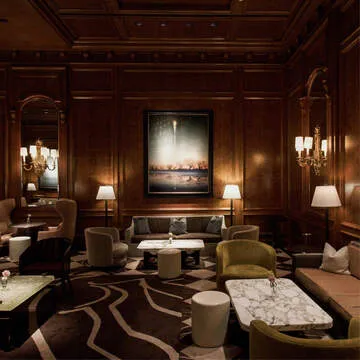 Contour Gastro Lounge and Bar — American restaurant in New York