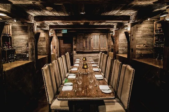 Cotton Row — American restaurant in Huntsville
