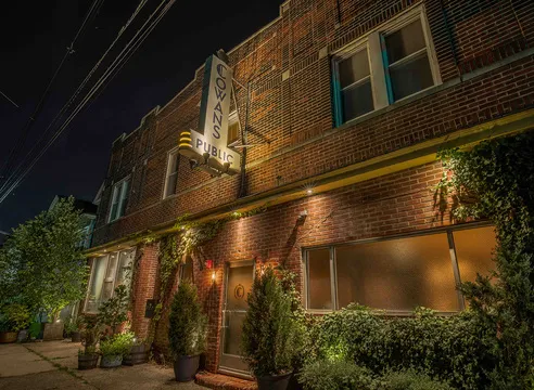 Cowan's Public — American restaurant in North Jersey