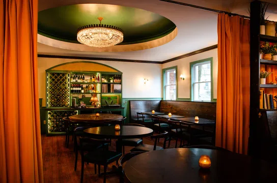 Cozy Royale — American restaurant in New York