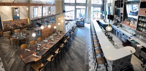 CR NoMa — Mediterranean restaurant in Washington D.C.