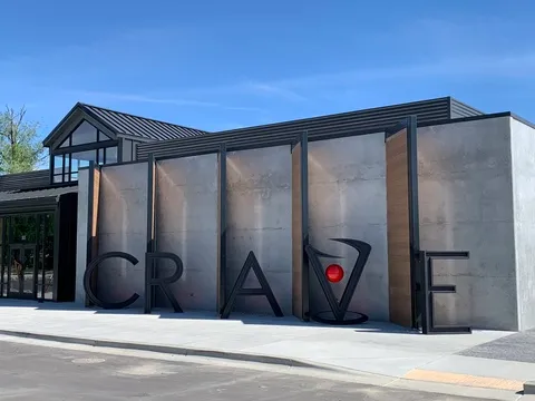 Crave Kitchen Bar — American restaurant in Eagle
