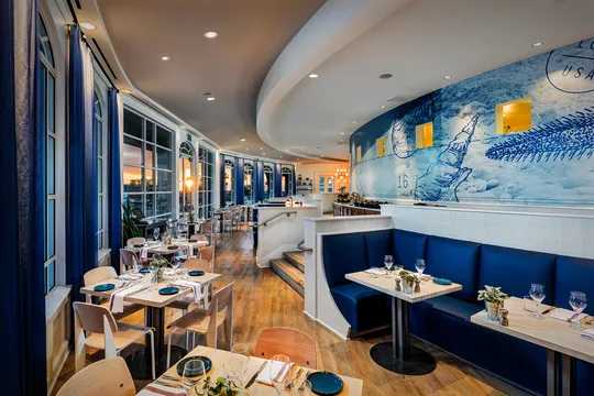 Crown Landing at Loews Coronado Bay Resort — Californian restaurant in San Diego