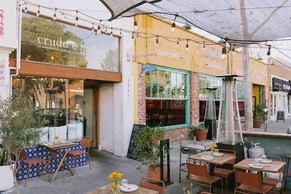 Crudo e Nudo — Wine Bar restaurant in Santa Monica