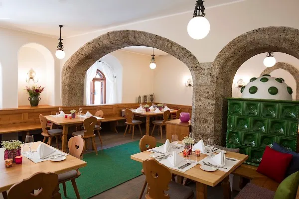Döllerer Genusswelten — Fine-Dining restaurant in Golling