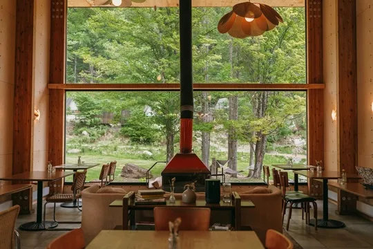 Dandelion — International restaurant in Big Indian