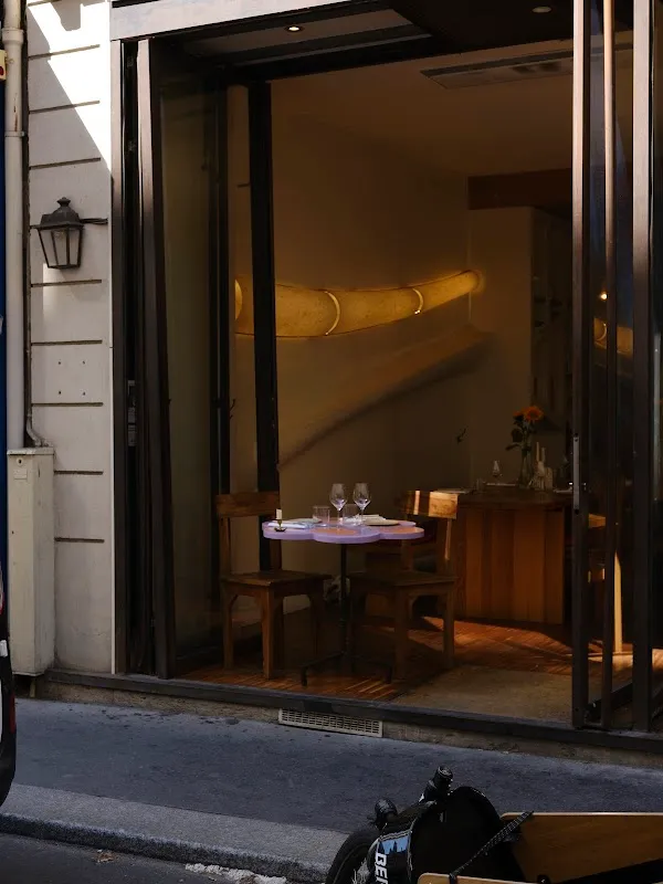 Dante — European restaurant in Paris